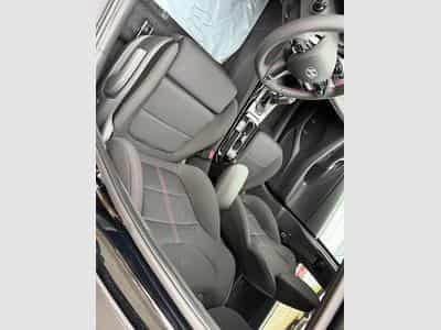 Hyundai i30 N-Line 1.5 T-GDI mHEV DCT (2025) - Photo 10