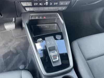 Audi A3 Limousine 30 TFSI S-Tronic (2022) - Foto 9