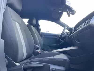 Audi A3 Limousine 30 TFSI S-Tronic (2022) - Foto 4