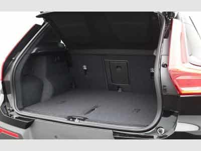 Volvo XC40 (2026) - Photo 10