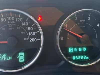 Jeep Wrangler Sahara (2017) - Foto 4