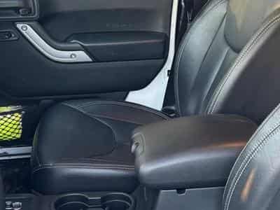 Jeep Wrangler Sahara (2017) - Foto 5