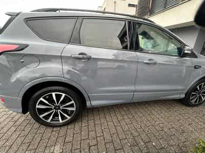 Ford Kuga ST-Line / AWD (2019) - Foto 2