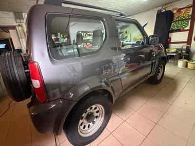 Suzuki Jimny (2017) - Photo 1