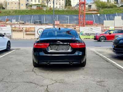 Jaguar XE 25d 240 AWD Aut. R-Sport PANO/HEAD-UP/360°/ACC (2018) - Photo 5