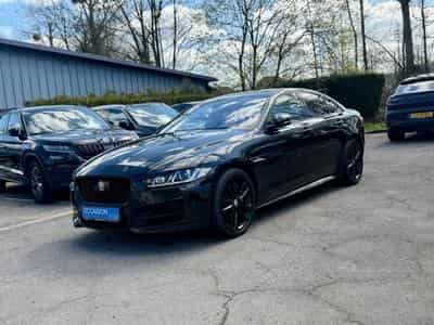 Jaguar XE 25d 240 AWD Aut. R-Sport PANO/HEAD-UP/360°/ACC (2018) - Photo 3