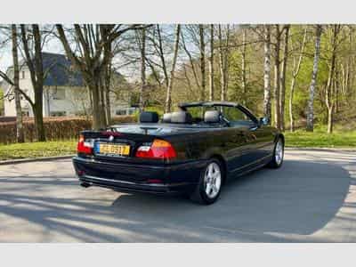 BMW 320 Cabriolet (2002) - Photo 4