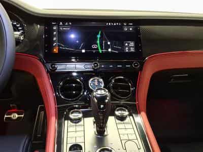 Bentley Continental GT S (2027) - Photo 8