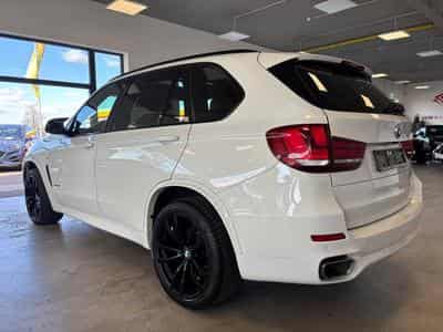 BMW X5 xDrive 40d (2016) - Foto 5