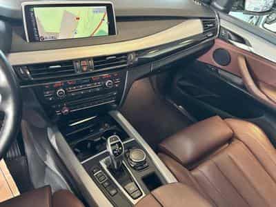 BMW X5 xDrive 40d (2016) - Foto 9