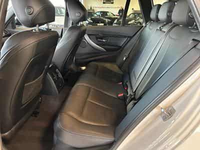 BMW 320 i xDrive M Sport (2018) - Photo 13