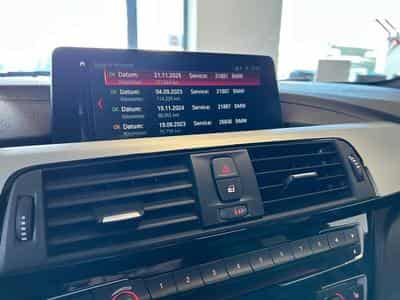 BMW 320 i xDrive M Sport (2018) - Photo 11