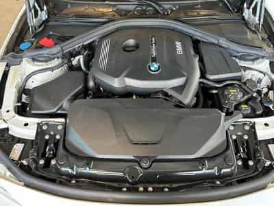 BMW 320 i xDrive M Sport (2018) - Photo 15