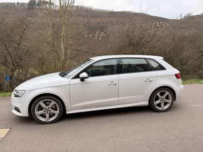 Audi A3 Sportback 40 e-tron S-tronic (2020) - Photo 2