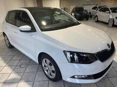 Skoda Fabia 1.2 TSI 110ch Style Greentec (2016) - Foto 7