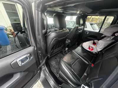 Jeep Wrangler UNLIMITED RUBICON (2022) - Photo 6