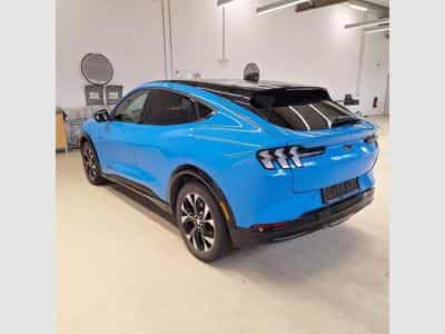 Ford Mustang Mach-E 99KWH EXT. RANGE PREMIUM RWD (2024) - Foto 2