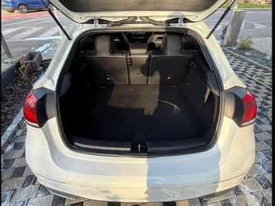 Mercedes A 200 AMG Line (2019) - Photo 4