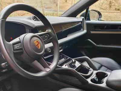 Porsche Cayenne COUPE (2024) - Photo 4