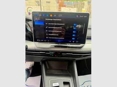 VW Golf VIII 2.0 TDI 150 DSG7 LIFE (2025) - Photo 14