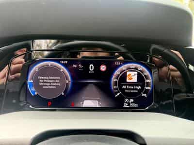 VW Golf VIII 2.0 TDI 150 DSG7 LIFE (2025) - Photo 15