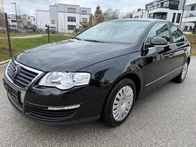 VW Passat 2.0 TDI COMFORTLINE 140 PS (2015) - Photo 1