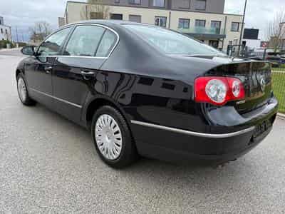 VW Passat 2.0 TDI COMFORTLINE 140 PS (2015) - Photo 3