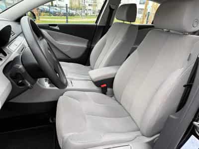 VW Passat 2.0 TDI COMFORTLINE 140 PS (2015) - Photo 5