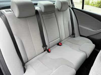 VW Passat 2.0 TDI COMFORTLINE 140 PS (2015) - Photo 8