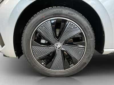 Skoda Scala Monte-Carlo+DSG+LED+NAVI (2025) - Foto 9