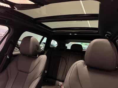 BMW 330 xDrive Touring M-SPORT PRO (2025) - Foto 13