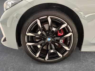BMW 330 xDrive Touring M-SPORT PRO (2025) - Foto 8