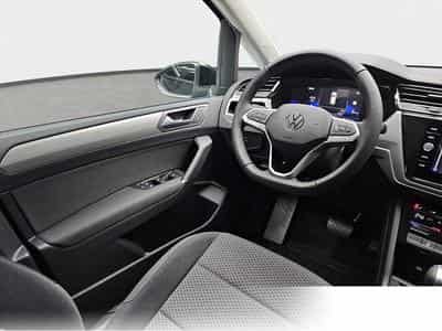 VW Touran (2026) - Photo 7
