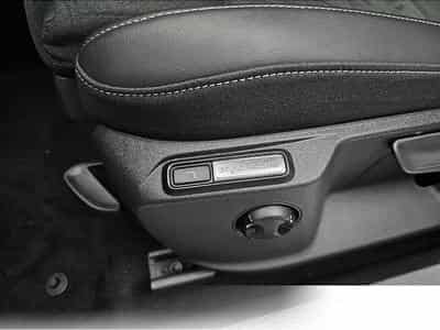 VW T-Roc (2026) - Photo 13