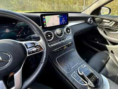 Mercedes 220 Avantgarde (2021) - Photo 9