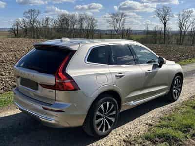 Volvo XC60 B4 Diesel Mild Hybrid Plus Bright (ASO) (2022) - Foto 5