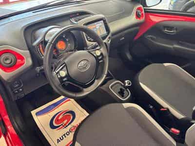 Toyota Aygo x-Play (2020) - Photo 9