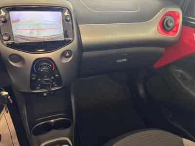 Toyota Aygo x-Play (2020) - Photo 10