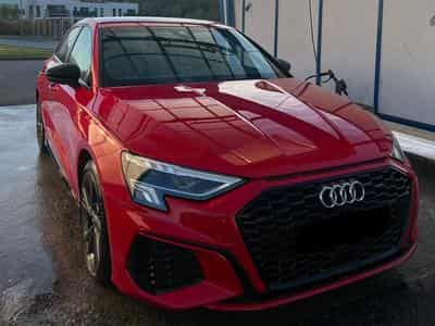 Audi A3 35 S-Line S-Tronic (2023) - Photo 1