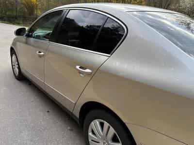 VW Passat B6 (2007) - Photo 3