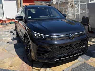 VW Tiguan R-Line (2024) - Photo 1