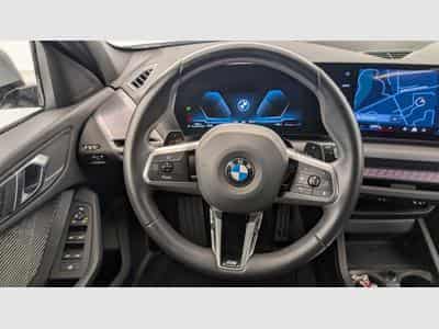 BMW 120 120d DKG7 M Sport Diesel/Electrique (2025) - Photo 11