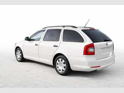 Skoda Octavia 1.6TDI Comfort (2011) - Photo 2