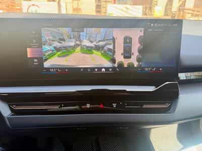 BMW 520 iA Limousine Head-Up/360°/H&K (2025) - Photo 13