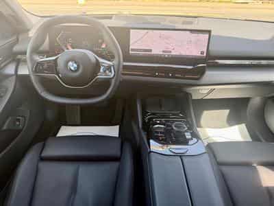 BMW 520 iA Limousine Head-Up/360°/H&K (2025) - Photo 8