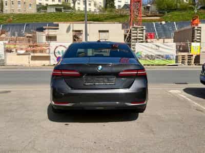 BMW 520 iA Limousine Head-Up/360°/H&K (2025) - Photo 5