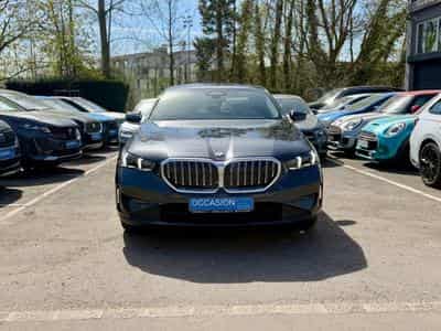 BMW 520 iA Limousine Head-Up/360°/H&K (2025) - Photo 2