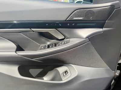 BMW 520 iA Limousine Head-Up/360°/H&K (2025) - Photo 15