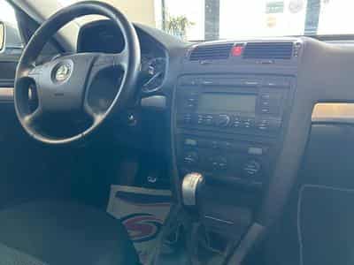 Skoda Octavia Scout 4x4 (2008) - Photo 9