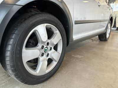 Skoda Octavia Scout 4x4 (2008) - Photo 7